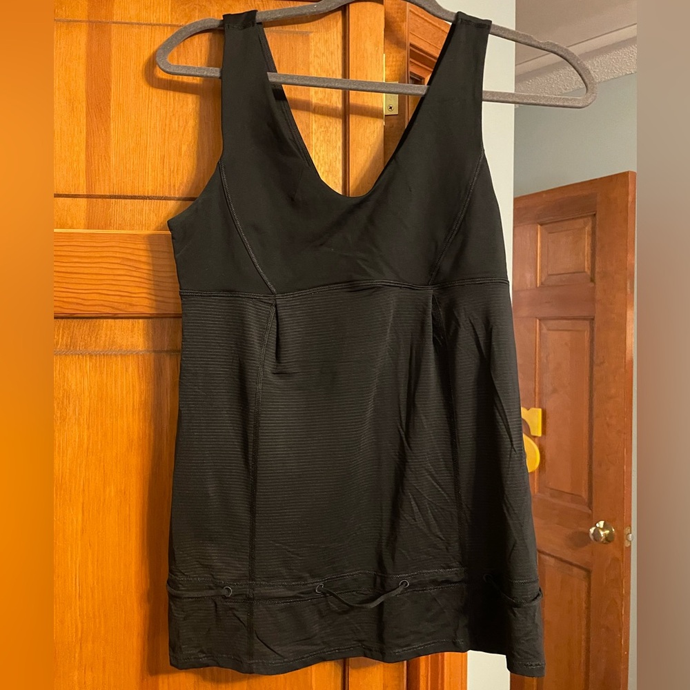 Lululemon hustle & bustle tank black top - Picture 5 of 14
